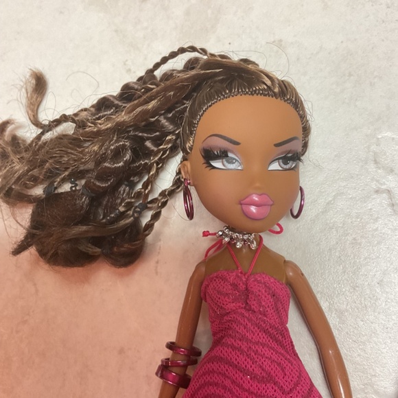 Bratz Girlz Nite Out Sasha Original 2004 Doll - Picture 2 of 9